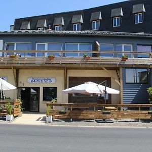 Hotel du Lac - Au Bord du Lac